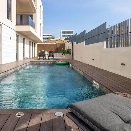 Apartment In With Sauna *