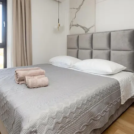 Apartment In With Sauna *