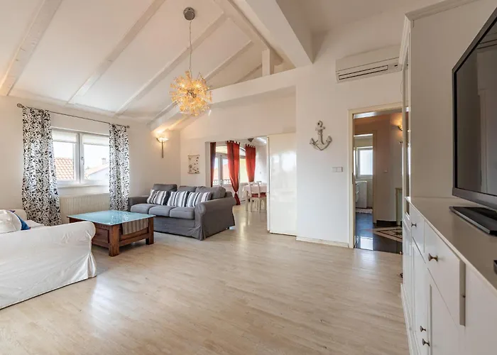 2 Bedroom Gorgeous In Apartmán